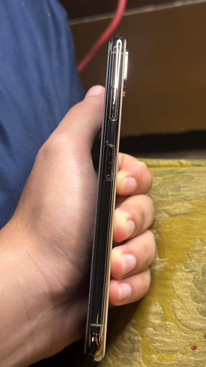 iphone xs max 3
