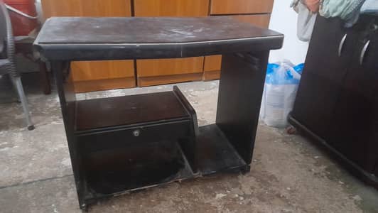 computer table