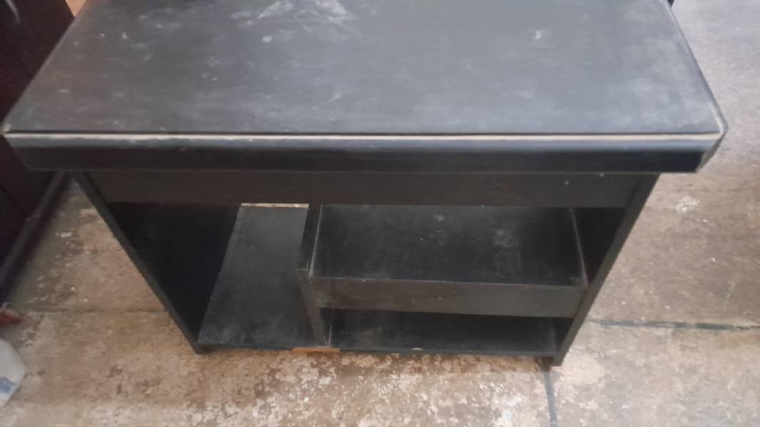 computer table 3