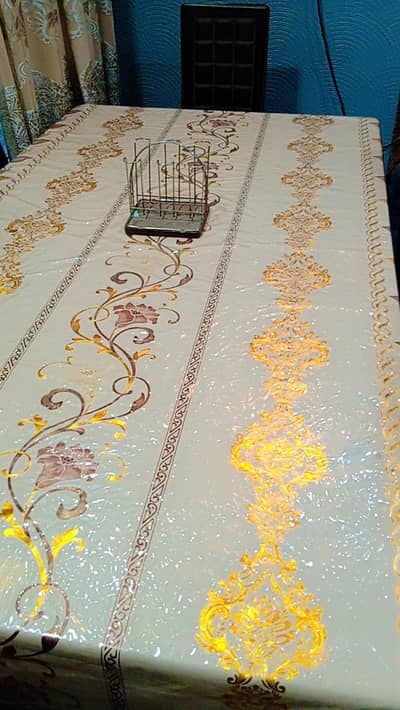 Dinning Table with 6 Chairs