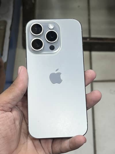 Apple iPhone 15 Pro