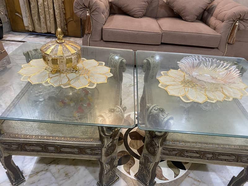 Tables 0