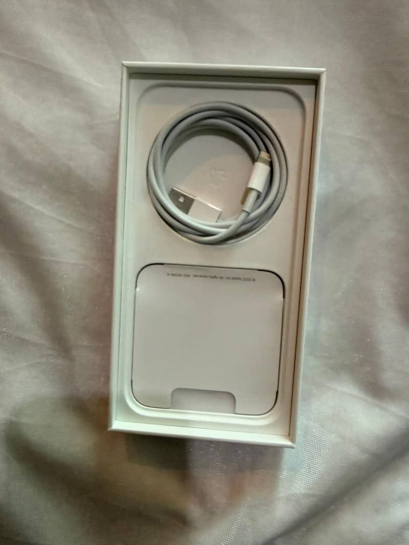 Apple iPhone 14 1