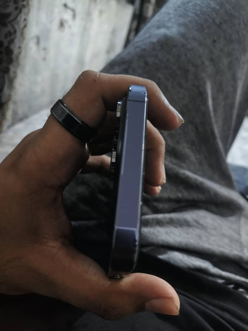 Apple iPhone 14 Pro Max 5