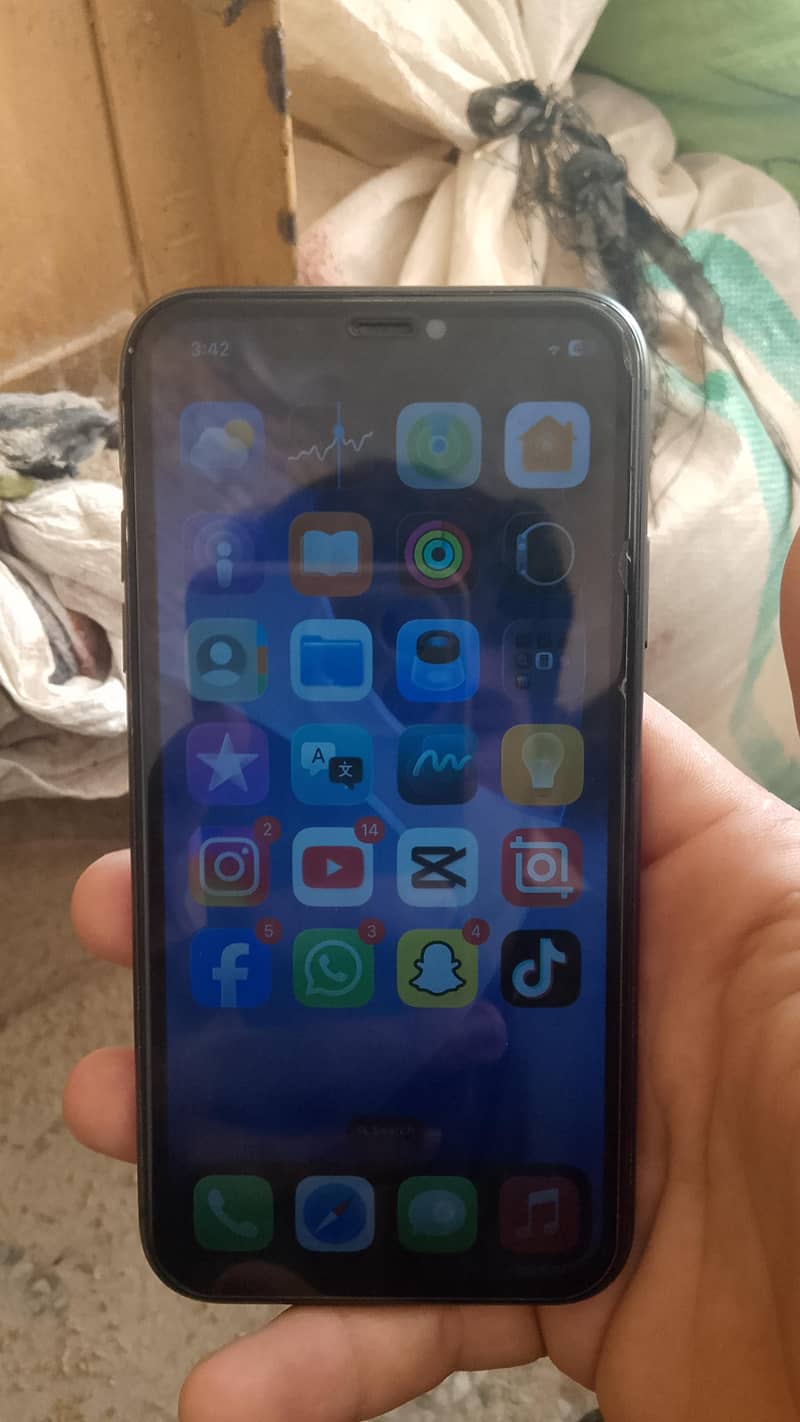 Apple iPhone 11 5