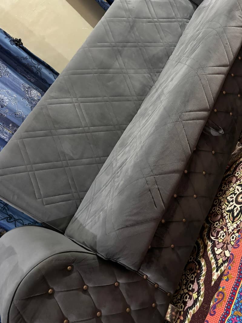 sofa comebed 3