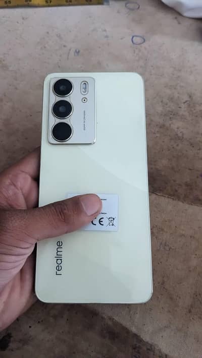 Realme C75