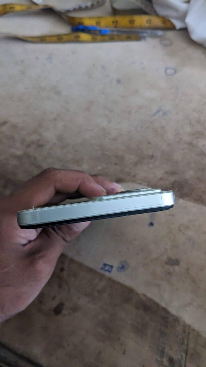 Realme C75 3