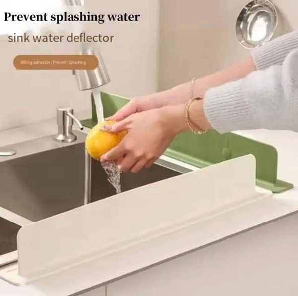 Silicone Sink Splash Guard – Reusable Waterproof Faucet Splash Catcher for Kitchen Sink