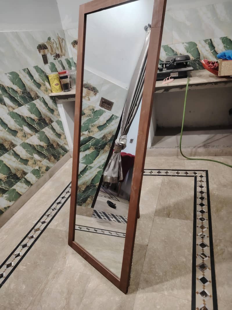 Standing Mirror 2