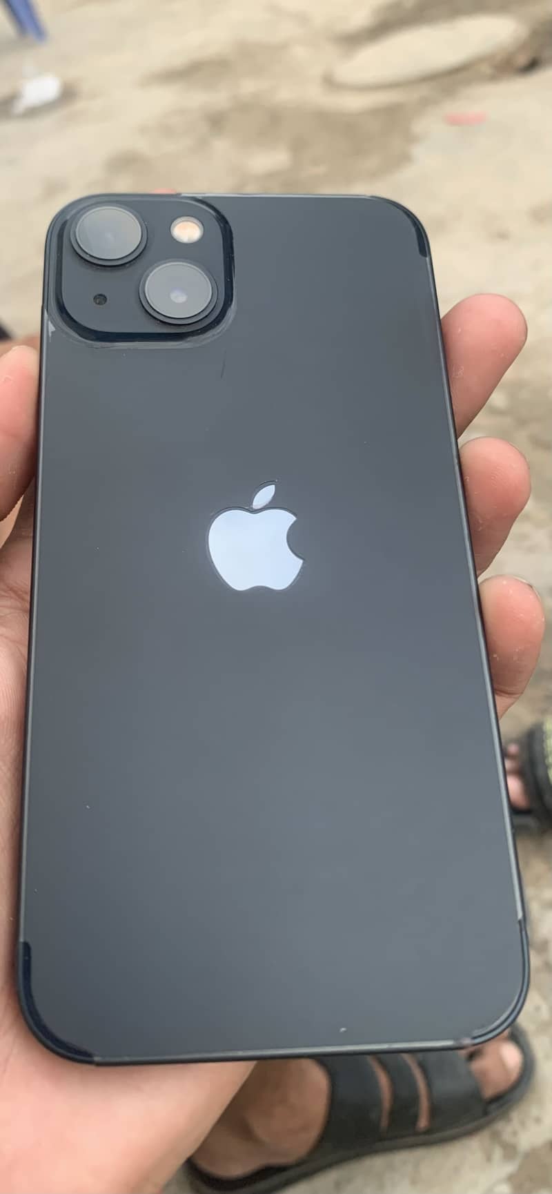 Apple iPhone 13 1
