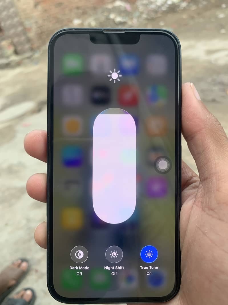 Apple iPhone 13 2