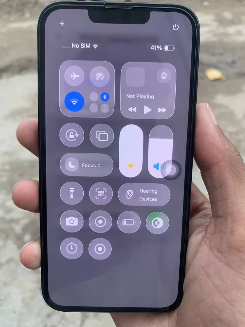 Apple iPhone 13 6
