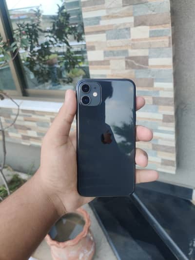 Apple iPhone 11 Black , 64 Gb
