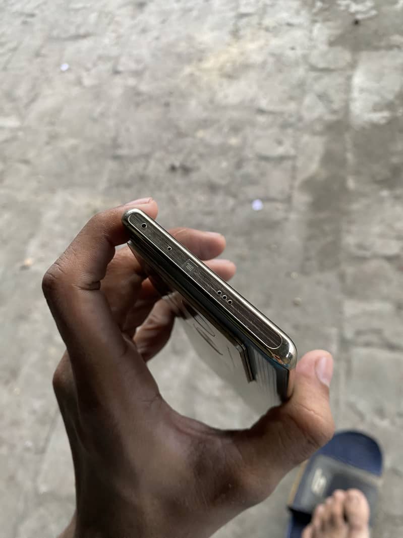 Infinix note 40 pro 1