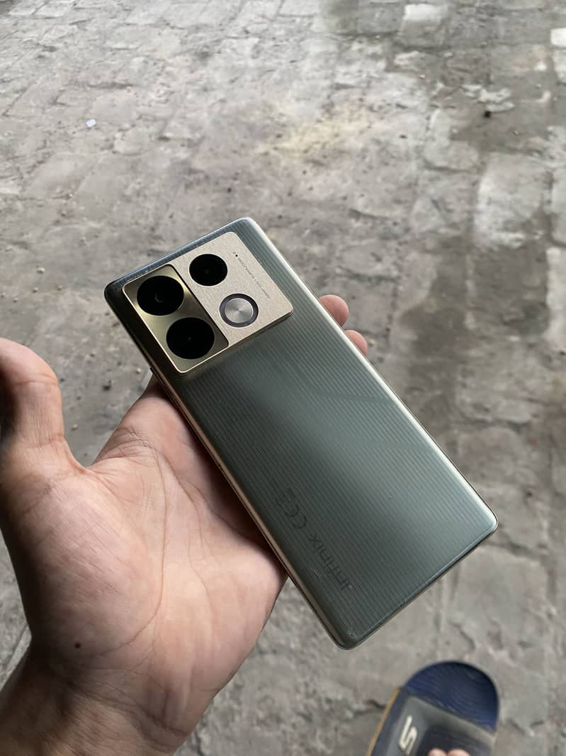 Infinix note 40 pro 2