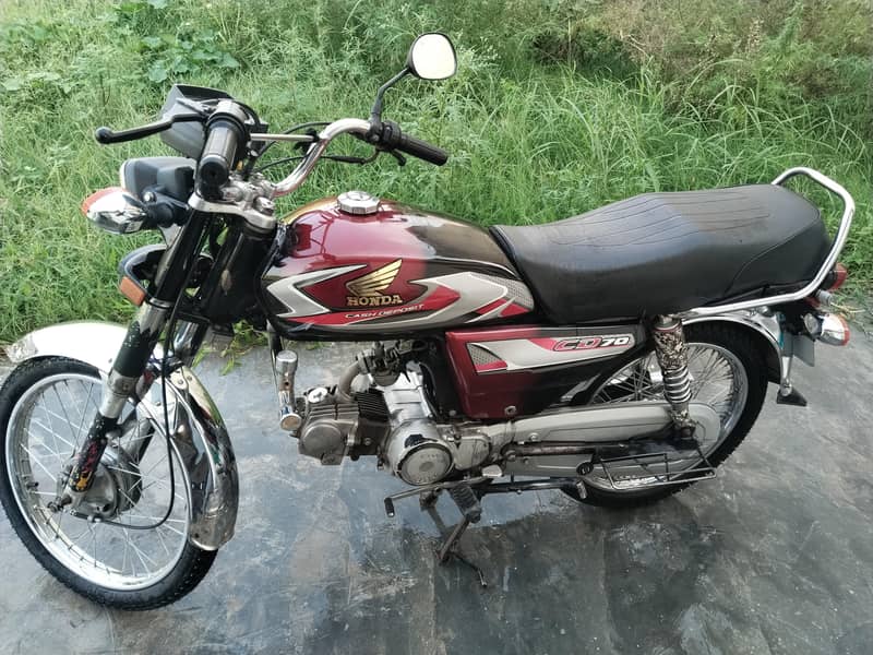 United 70cc 1