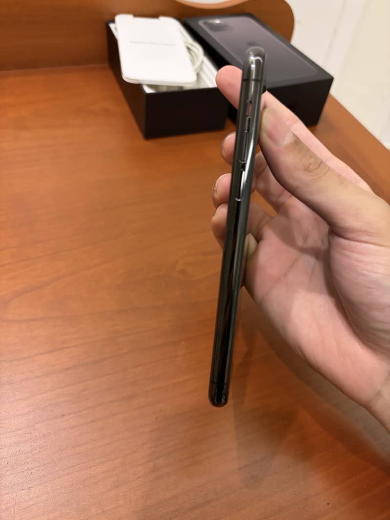 iPhone 11 Pro(PTA approved) 1