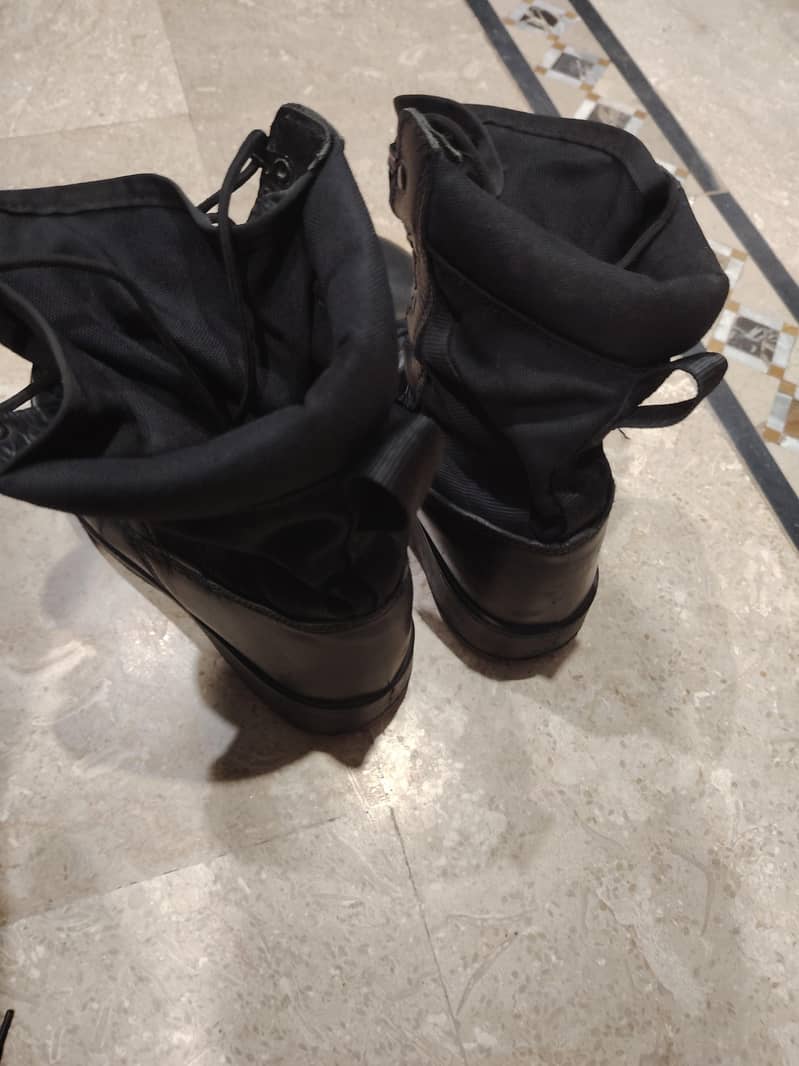 DMS shoes 2