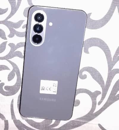 Samsung Mobile A37