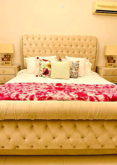 One bed for rent daily basis