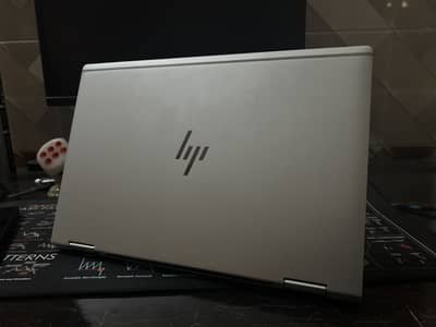 HP EliteBook 1030 G3