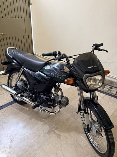 Honda cd 70 dream 2025