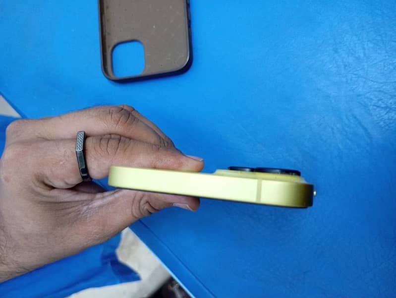 Apple iPhone 14 plus 5