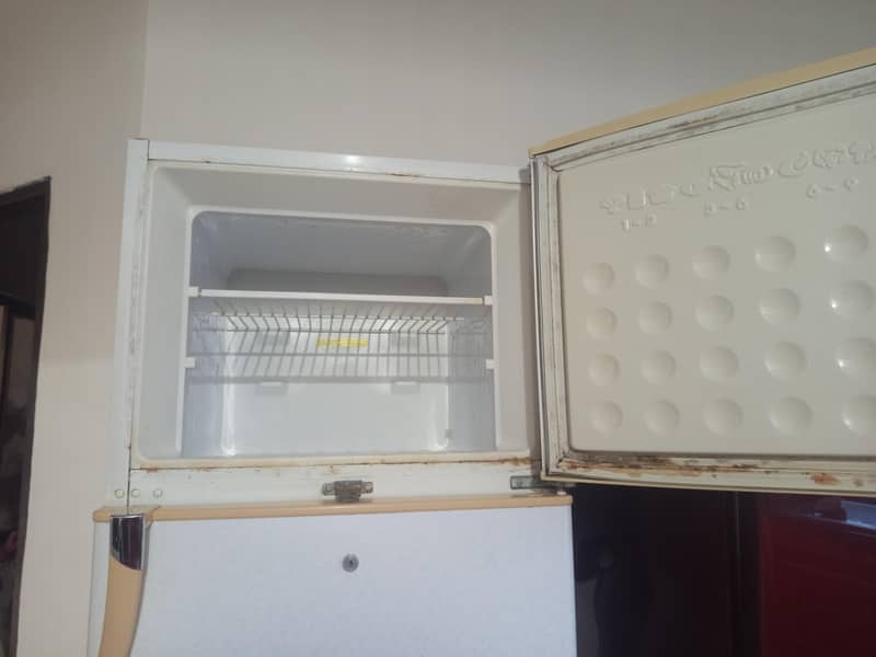 Refrigerator 1