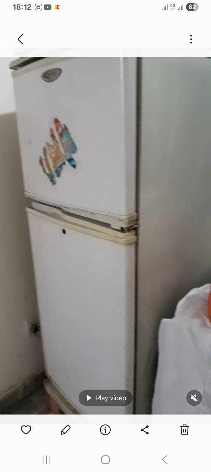 waves fridge medium size 0