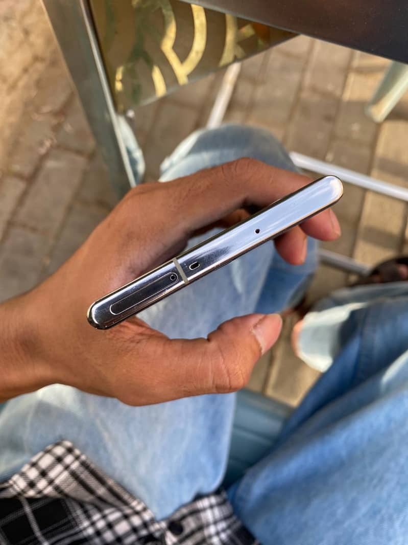 Samsung  Note 10 Plus 3