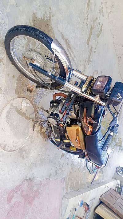 Honda 125 Gold Edition 2024 model