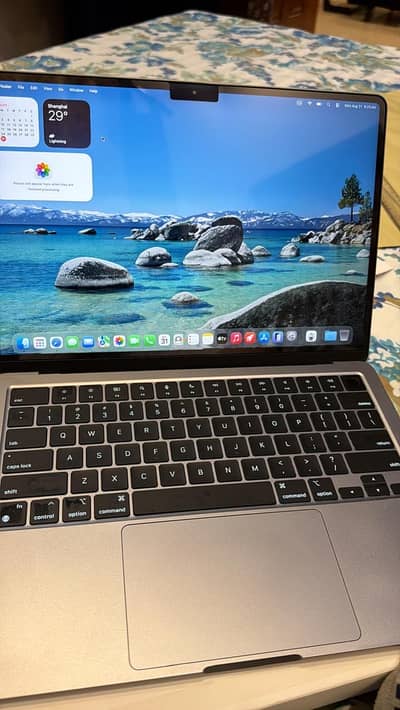 MACBOOK AIR M3 2024 FOR SALE