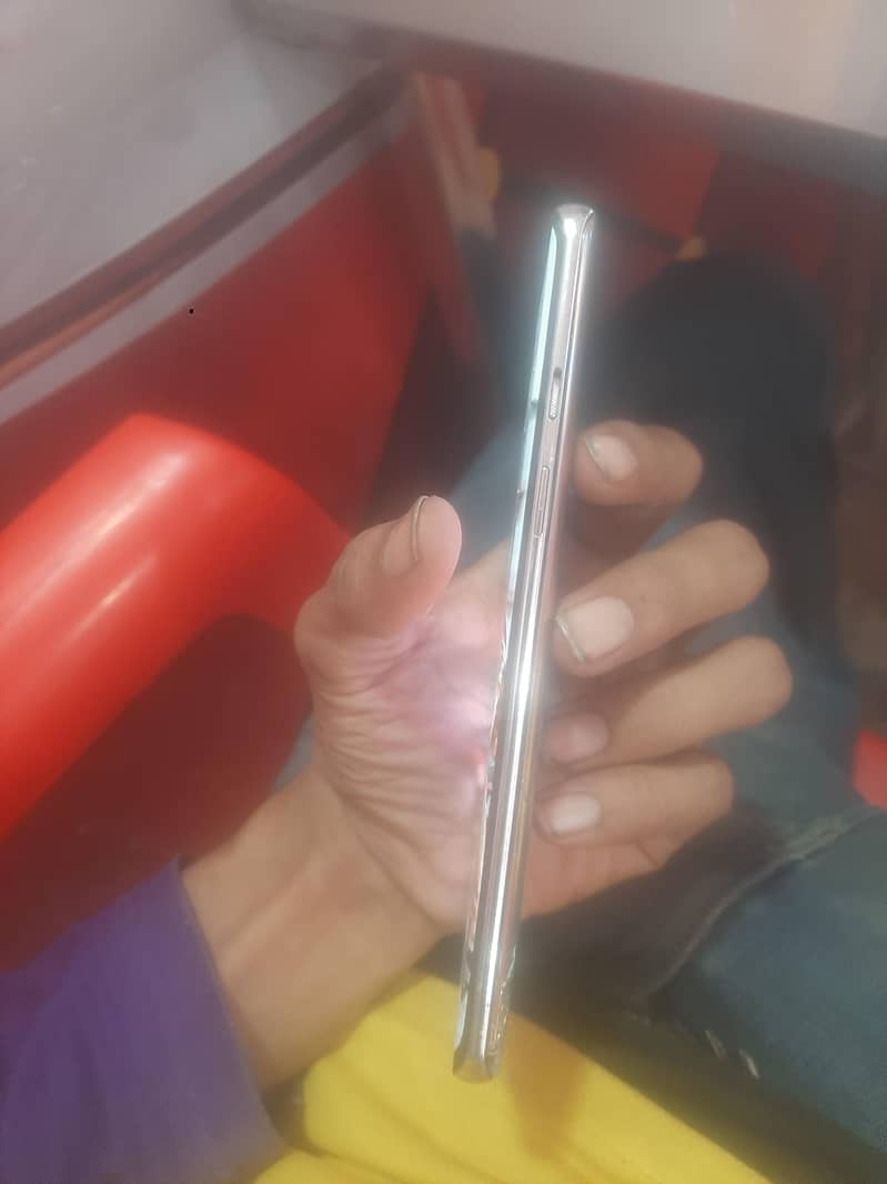 One Plus 8 4