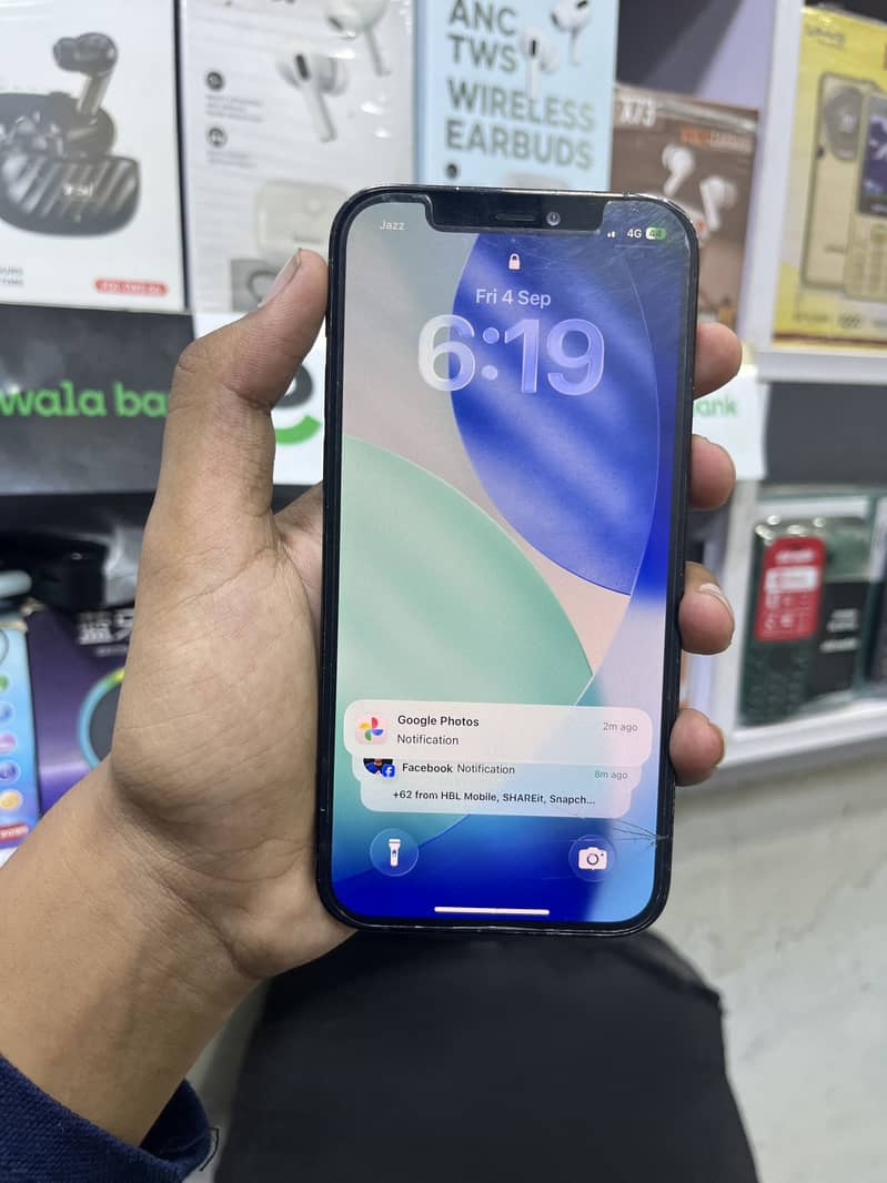 Apple iPhone 12 Pro 2