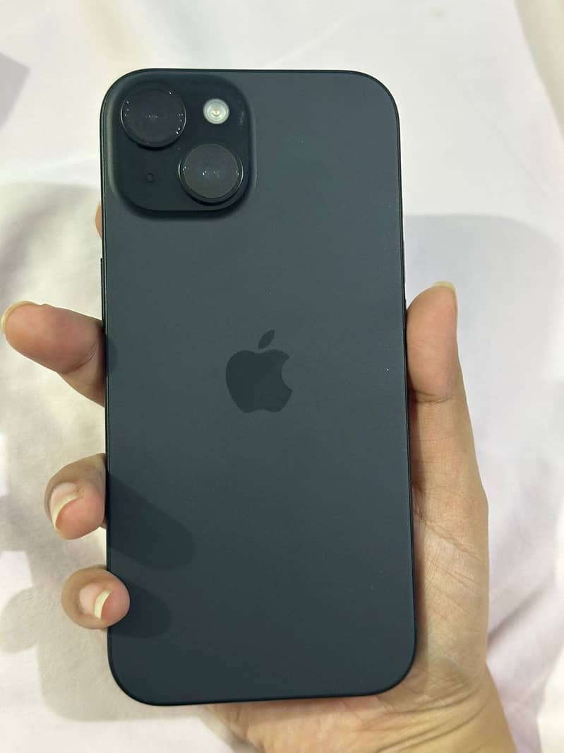 apple-iphone-15-mobile-phones-1118892515