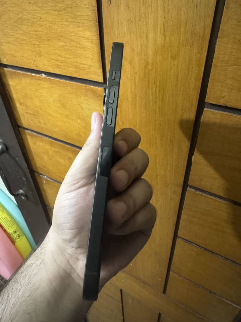 Apple iPhone 14 Pro Max 3