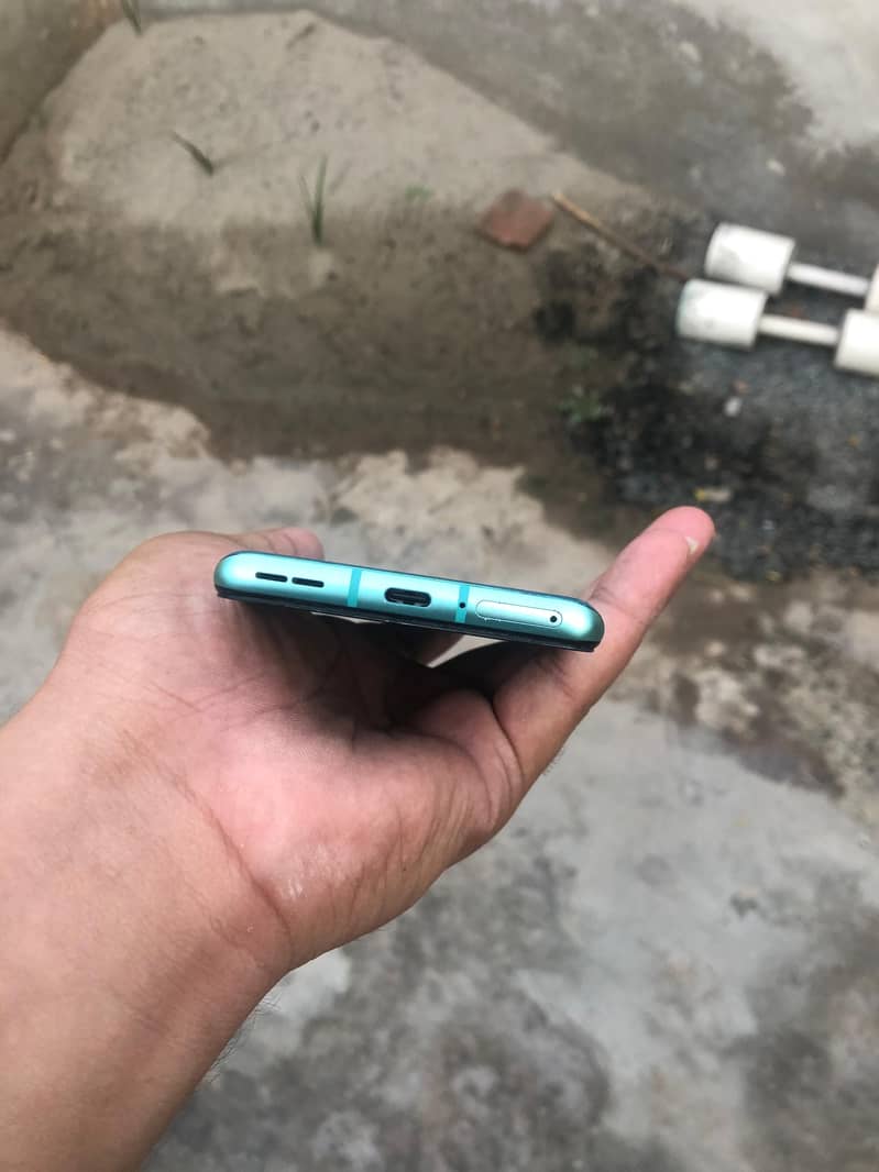 One Plus 8T 2
