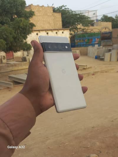 Google Pixel 6 Pro  Excellent Condition