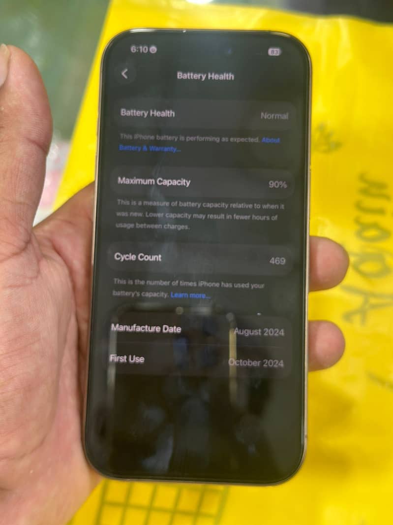 Apple iPhone 16 Pro 3