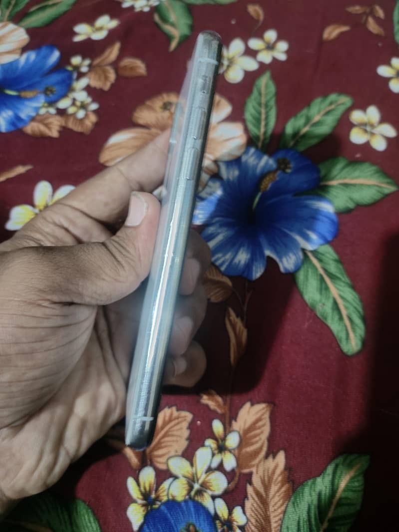 Apple iPhone X 1