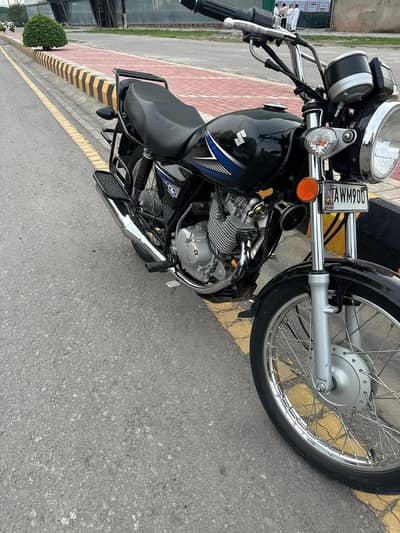 Suzuki GS 150