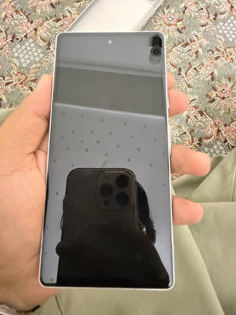 Google Pixel 7a 5