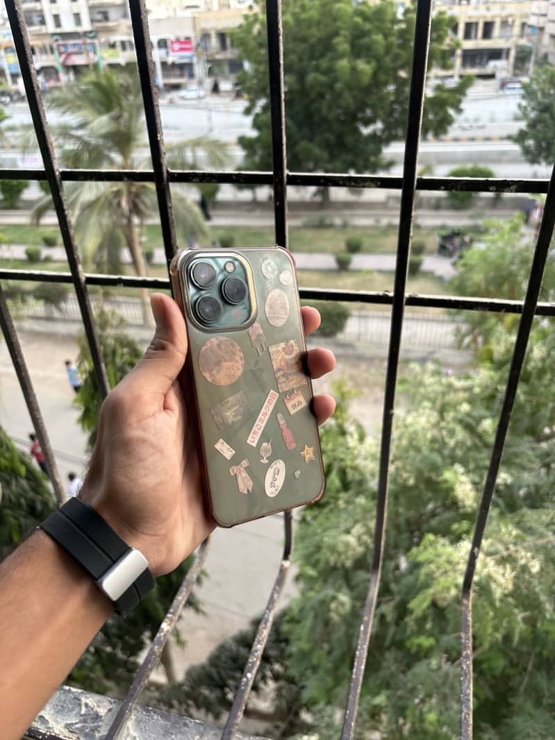 Apple iPhone 13 Pro 11