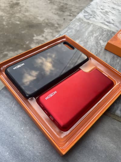 Moxom Mahnetic Dual Powerbank ( With Iphone Free Case )