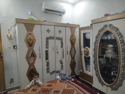 Furniture ha condition dekh le