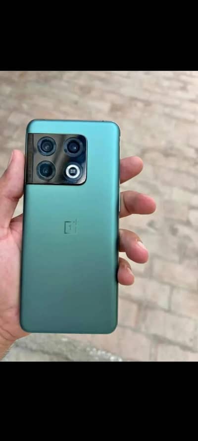 One Plus 10 Pro