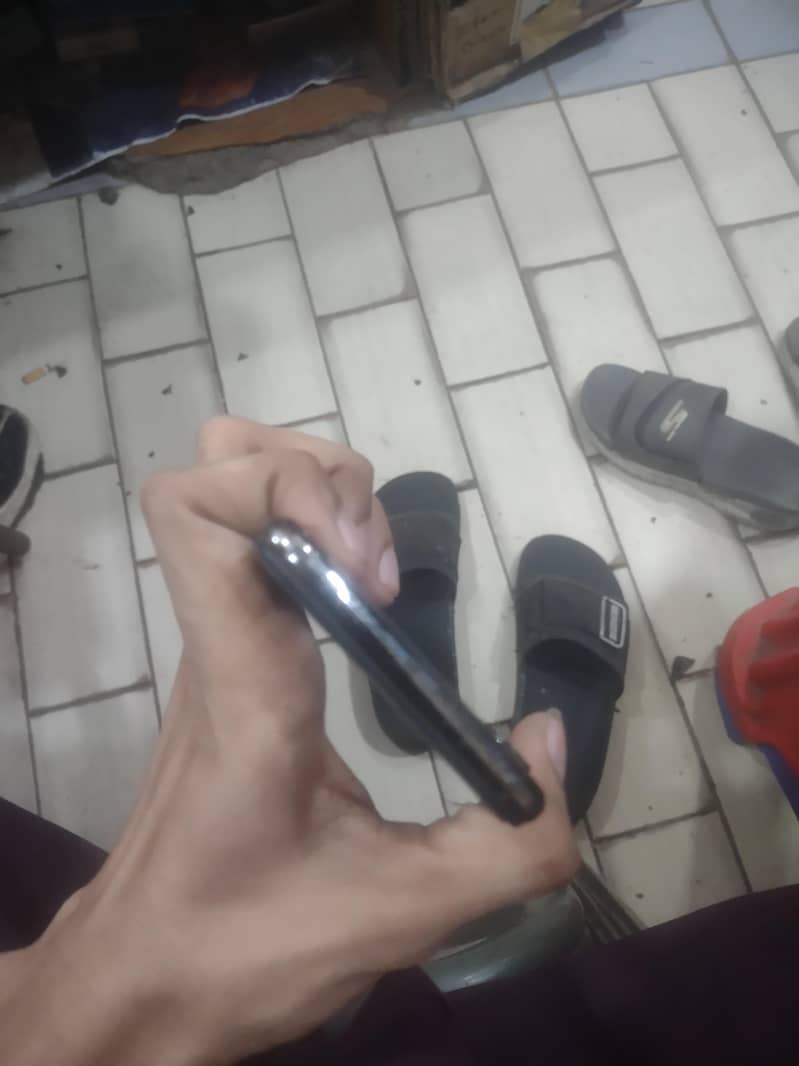 Apple iPhone X 2