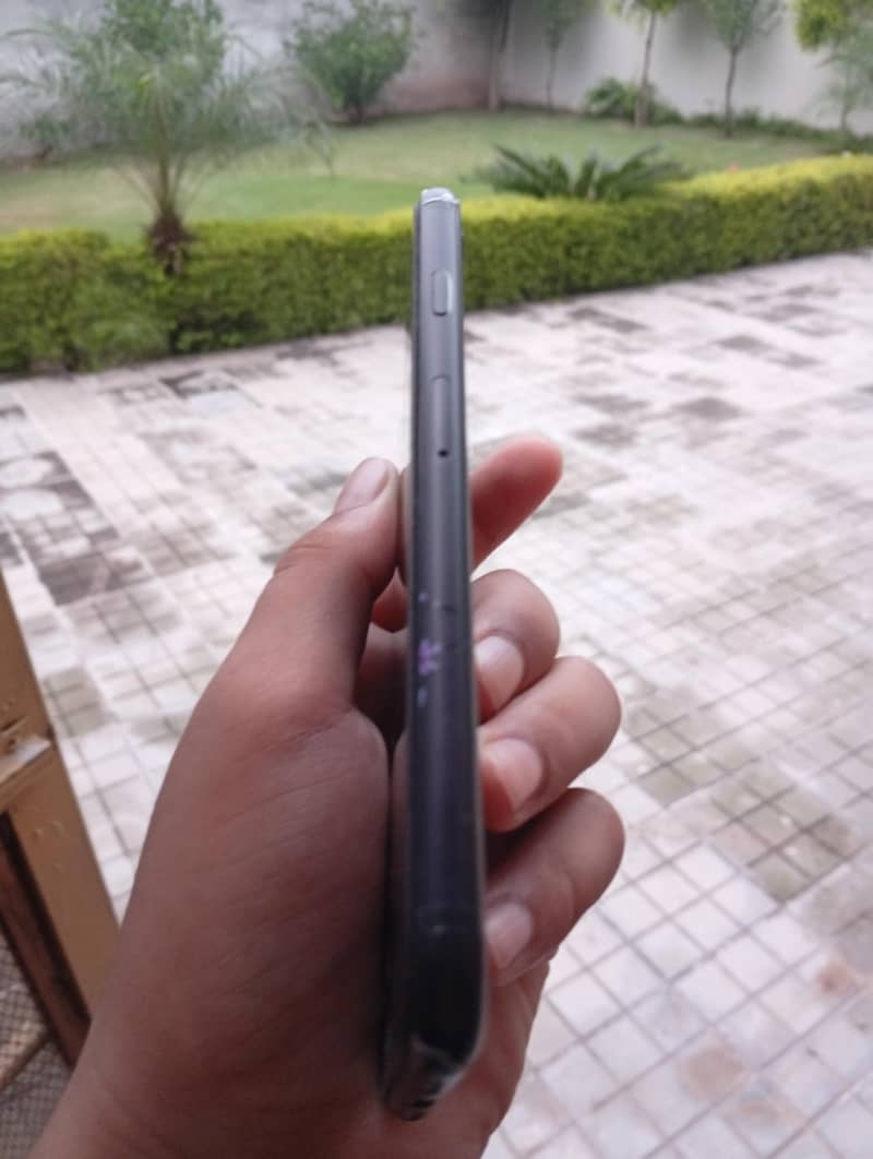 Apple iPhone SE 1