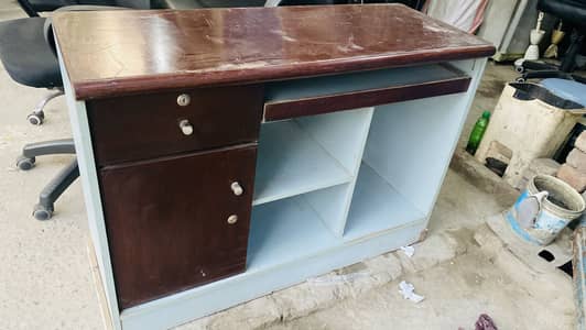 Pc table for sale